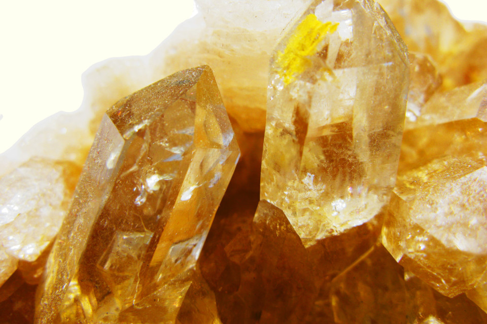 Cytryn - znaczenie, opis i właściwości minerałów. Sklep z minerałami, biżuteria, minerały Poznań