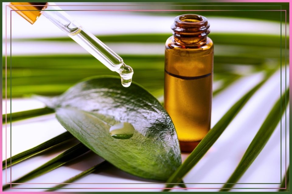 Jak używać olejku rytualnego? Instrukcja obsługi olejku rytualnego. Olejki zapachowe, olejki eteryczne akcesoria rytualne. Jak działa olejek rytualny?