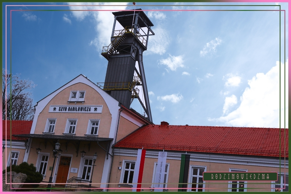 Kopalnia Soli w Wieliczce. Zwiedzanie Wieliczki. Zdjęcia Wieliczka. Recenzja, opinia, artykuł. Fotorelacja z Wieliczki. Zwiedzanie z przewodnikiem. Wieliczka dla dzieci. Kraków w weekend. Zwiedzanie Krakowa w jeden dzień. Wiedźma w trasie - RodzimoWiedźma.